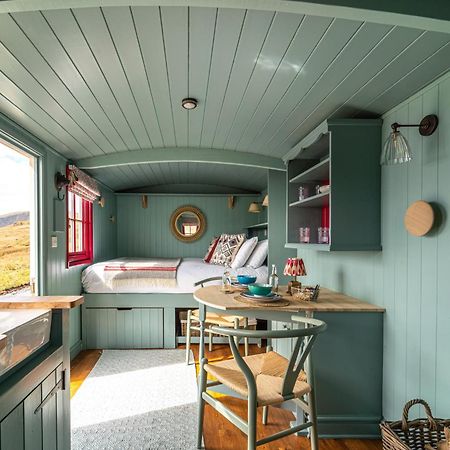 Barlwyd Glamping Hotel Blaenau Ffestiniog Exterior foto