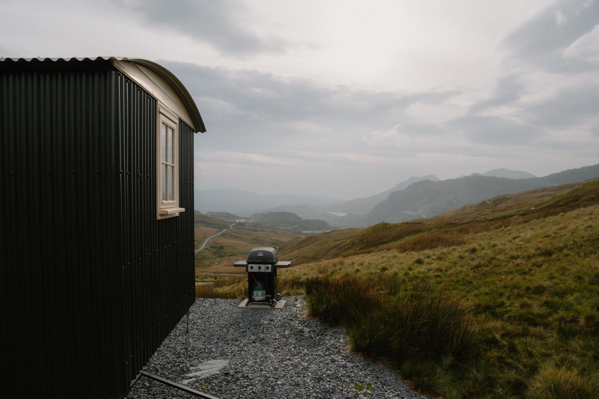 Barlwyd Glamping Hotel Blaenau Ffestiniog Exterior foto