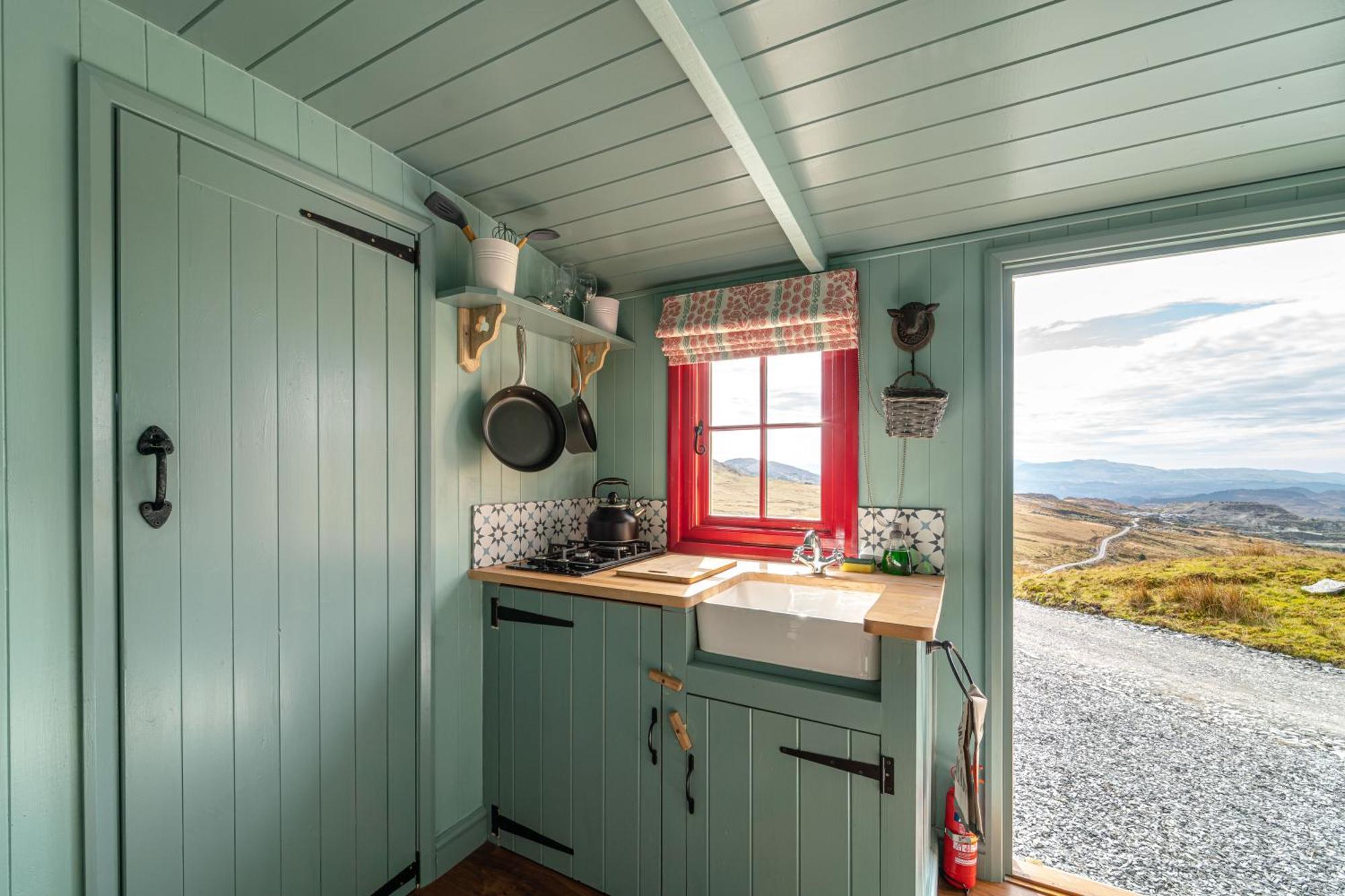 Barlwyd Glamping Hotel Blaenau Ffestiniog Exterior foto