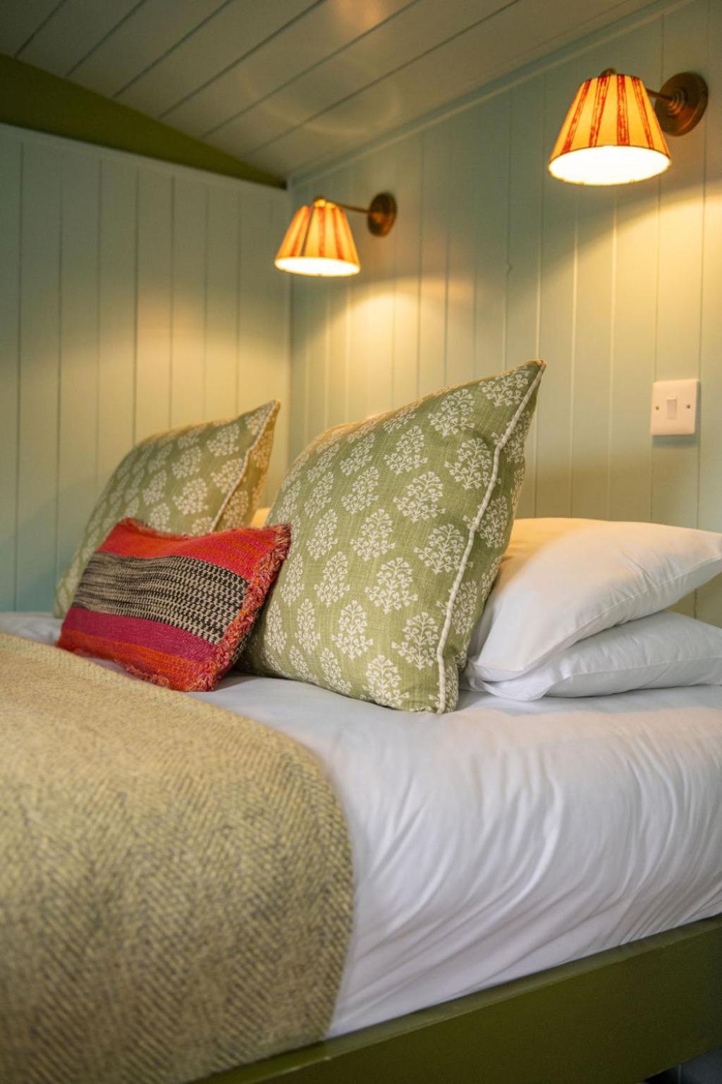 Barlwyd Glamping Hotel Blaenau Ffestiniog Exterior foto